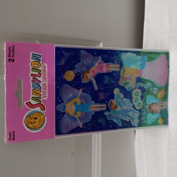 4 Sets of Stickers, Disney, Barbie, Sandylion, & 1 more - Picture 4 of 9